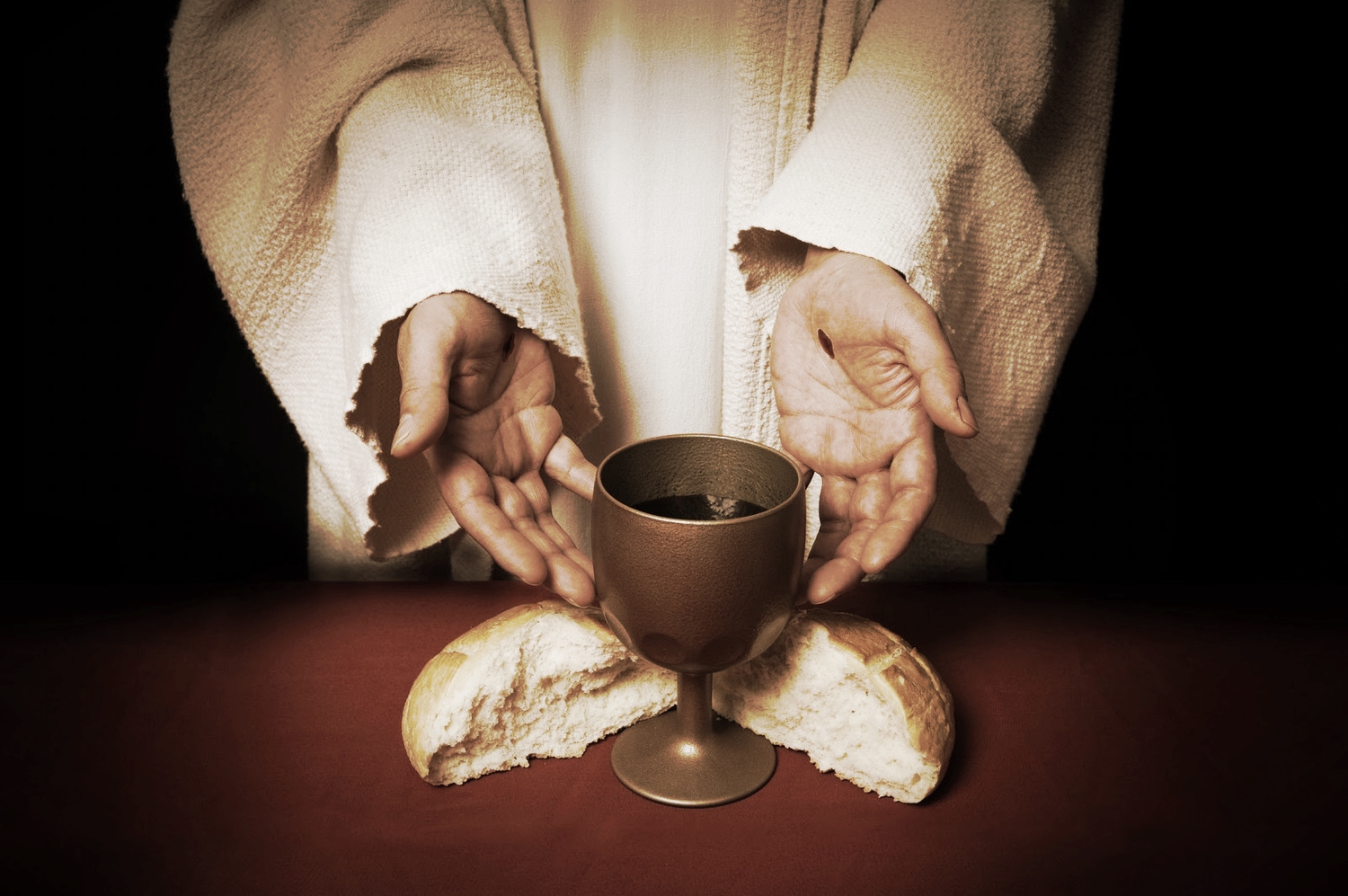 5 bonnes raisons de rester jusqu’à la fin de la messe... Jesus+Communion