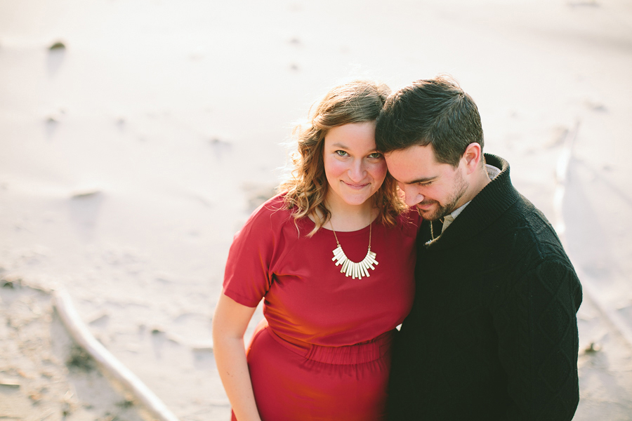 Lincoln-City-Engagement-Photographs-031