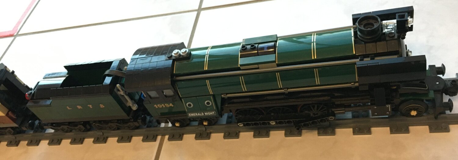 Lego Creator Emerald Night Train for sale online 10194