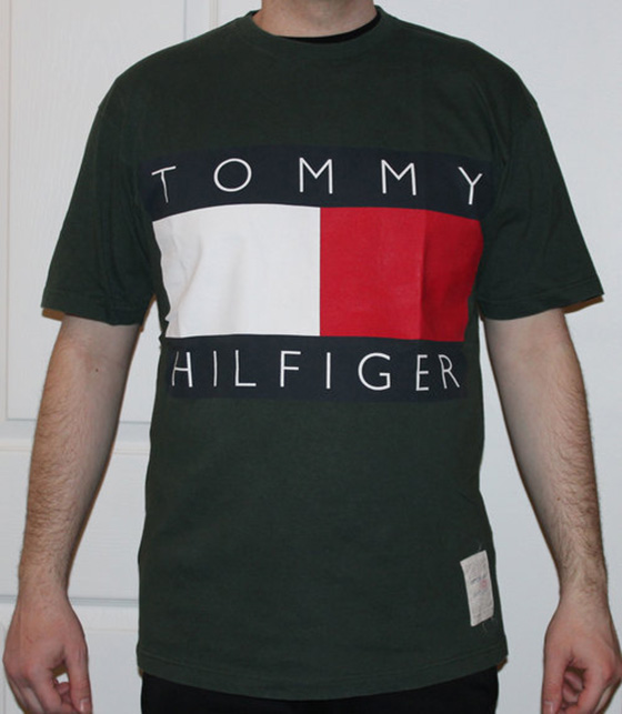 big logo tommy hilfiger t shirt