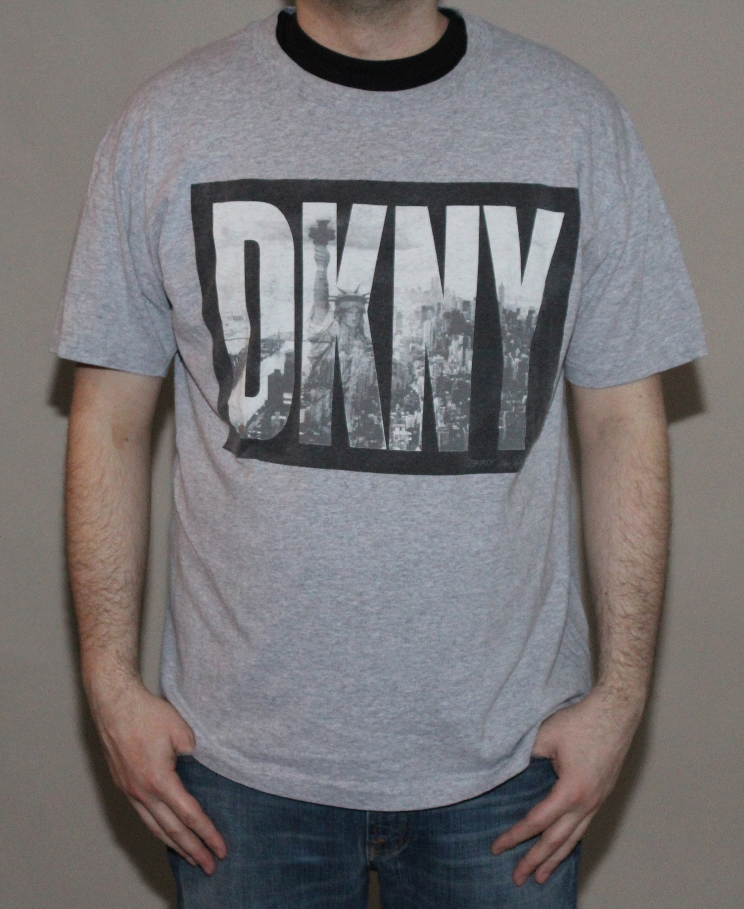 — Grey Vintage Shirt DKNY Roots Skyline (OSFA) Heather T
