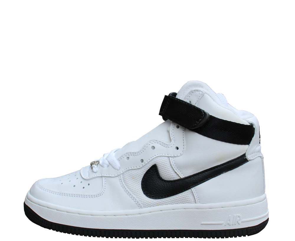 nike air force 1 size 5.5 youth