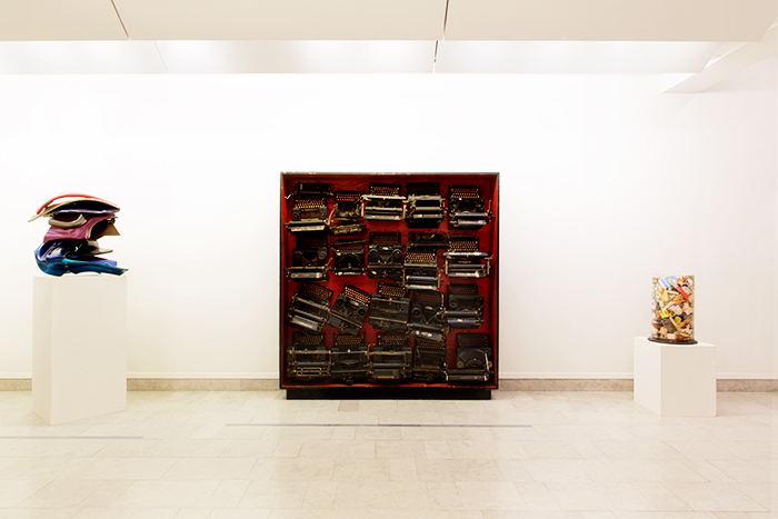 Installation view, Sonnabend | Paris - New York, Museu Vieira da Silva