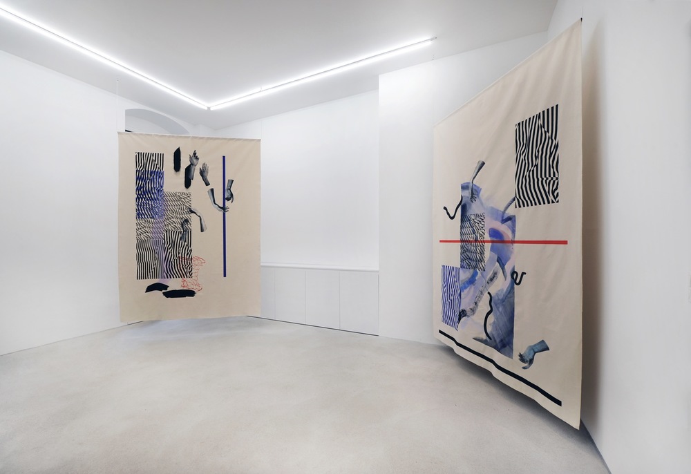 Installation view, Fay Nicolson, UN MAKE ME, Galerie Rolando Anselmi