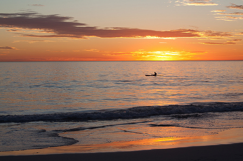 Sunset kayaker, Mullaloo