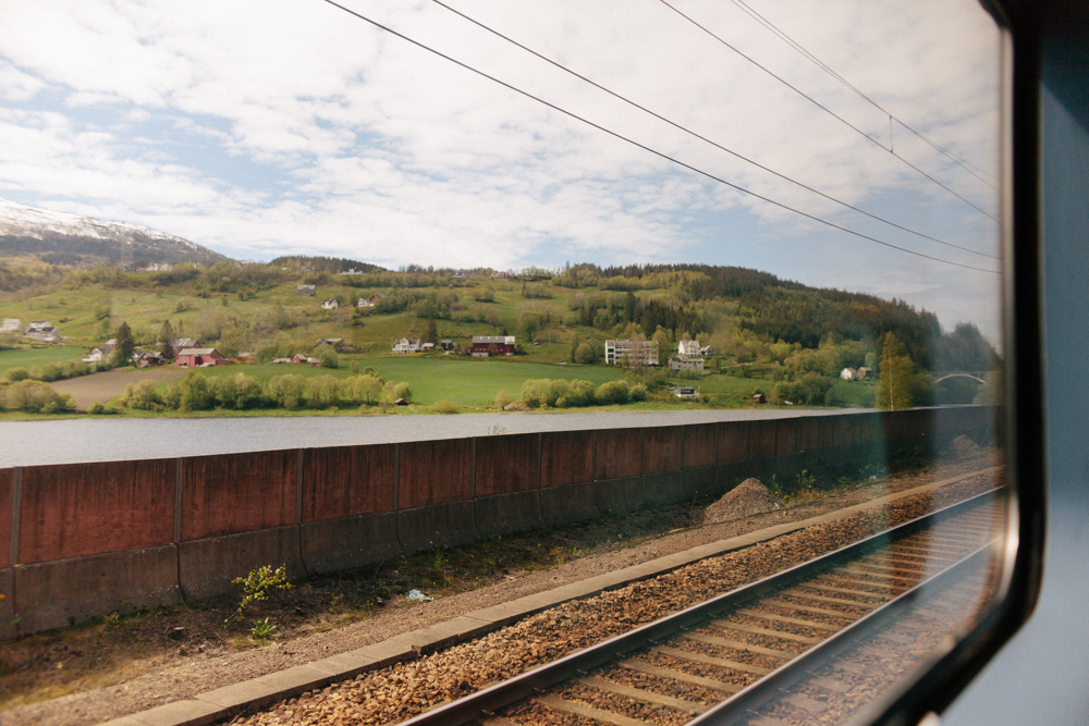 train from Voss to Bergen
