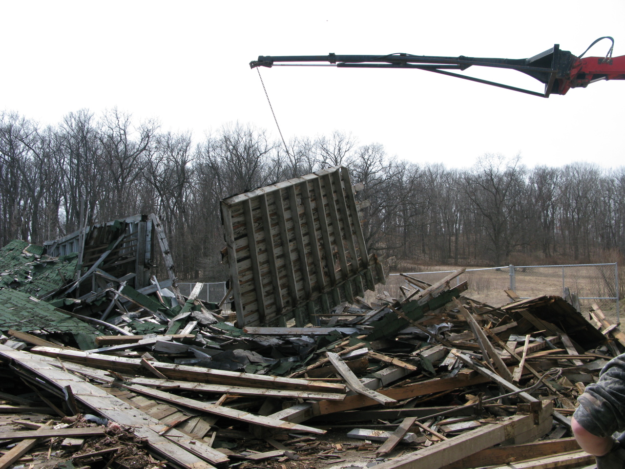 Heavy Lifter Dismantles the Edsel Ford Barn Debris