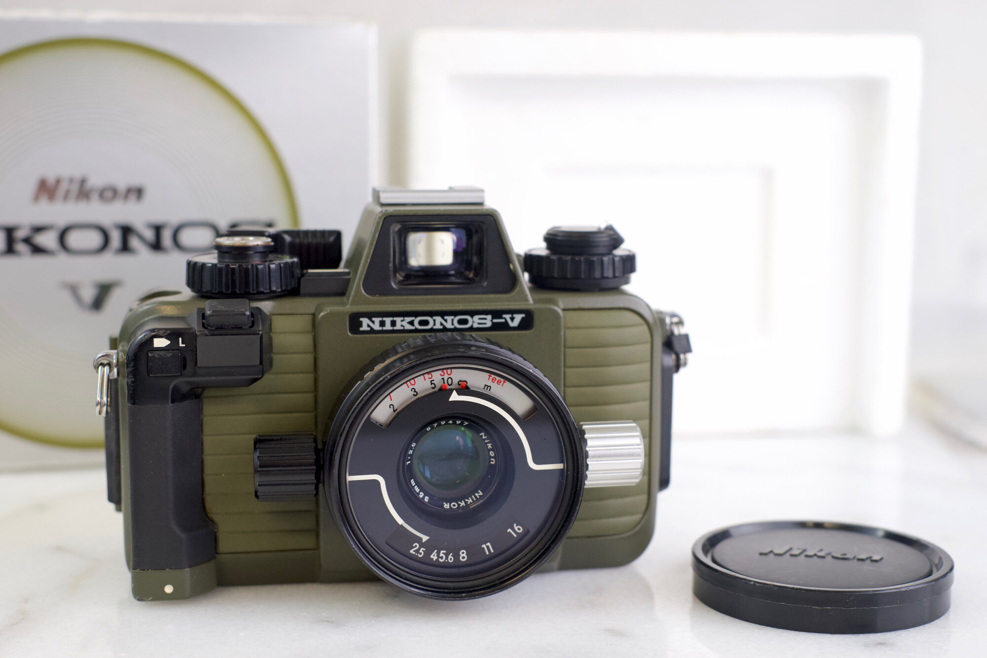 Nikonos I Camera Plus Case and Manual for sale online 