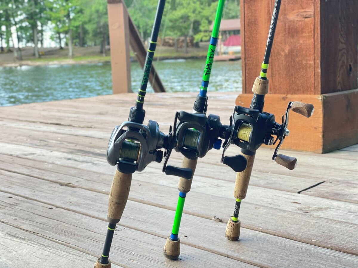 Can anyone recommend a good saltwater rod/reel combo for kayak fishing? :  r/Fishing_Gear
