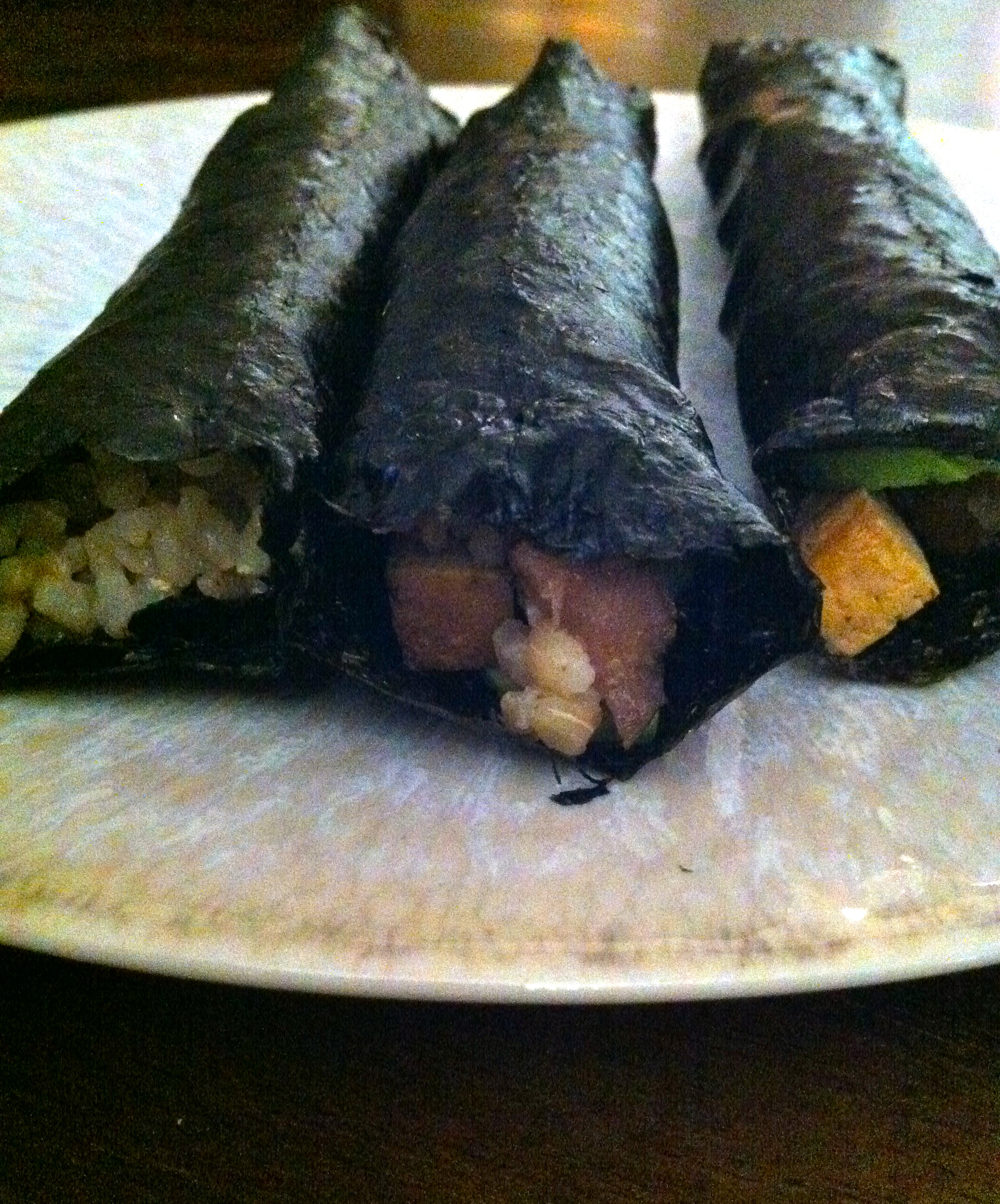 These nori rolls are filled with avocado and tofu and brown rice and chestnuts!