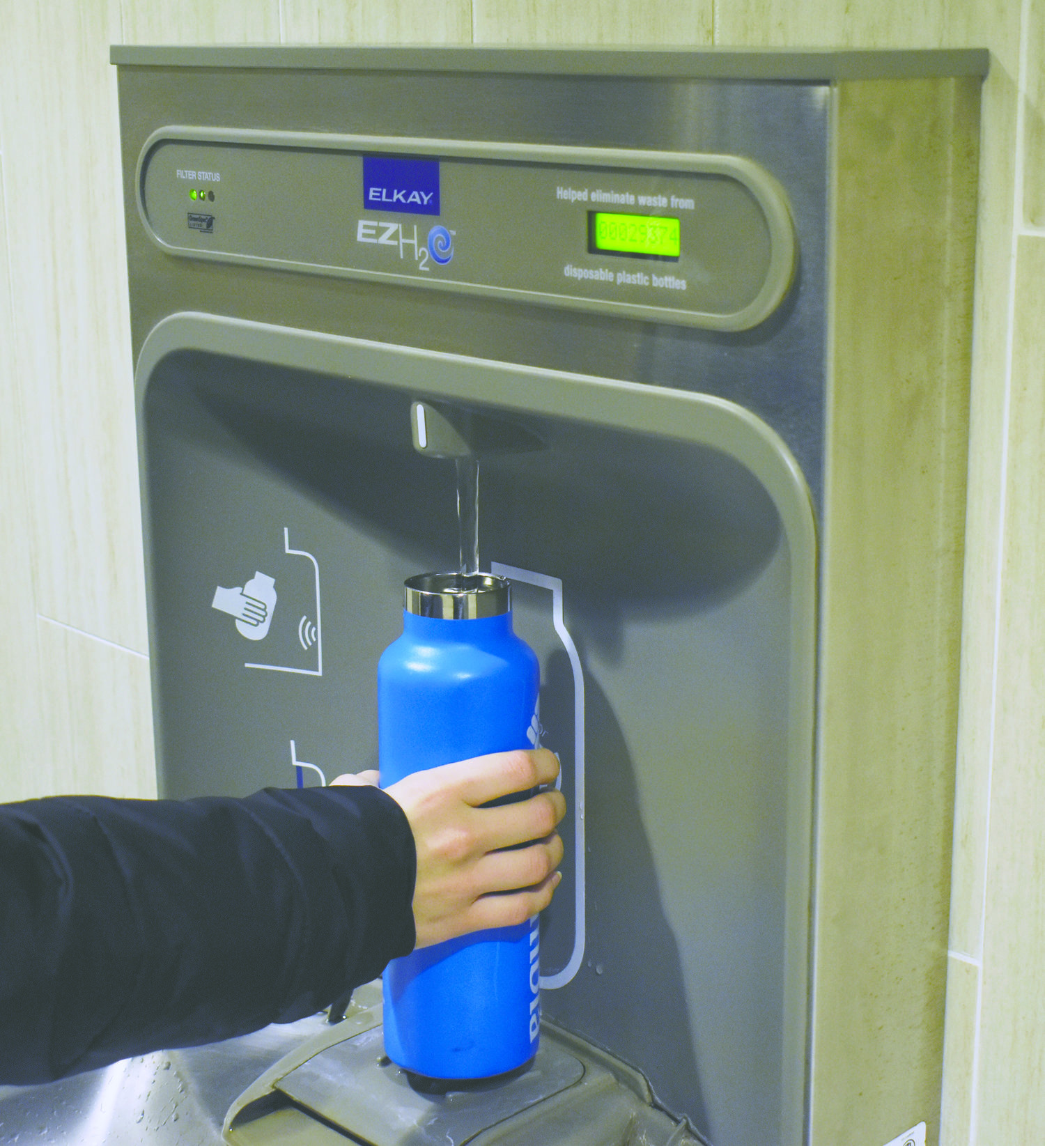 New guideline promotes water refilling stations — The Daily Campus - UConn Daily Campus