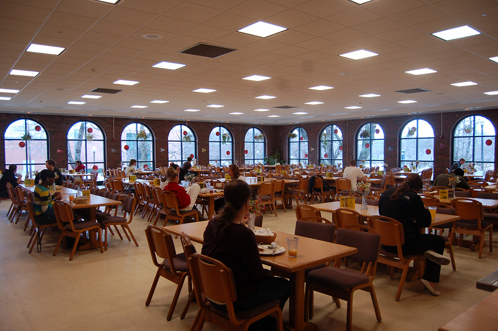 UConn Dining Halls: Where's the best place to eat on campus? — The