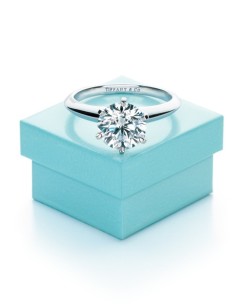 tiffany-engagement-ring-in-box
