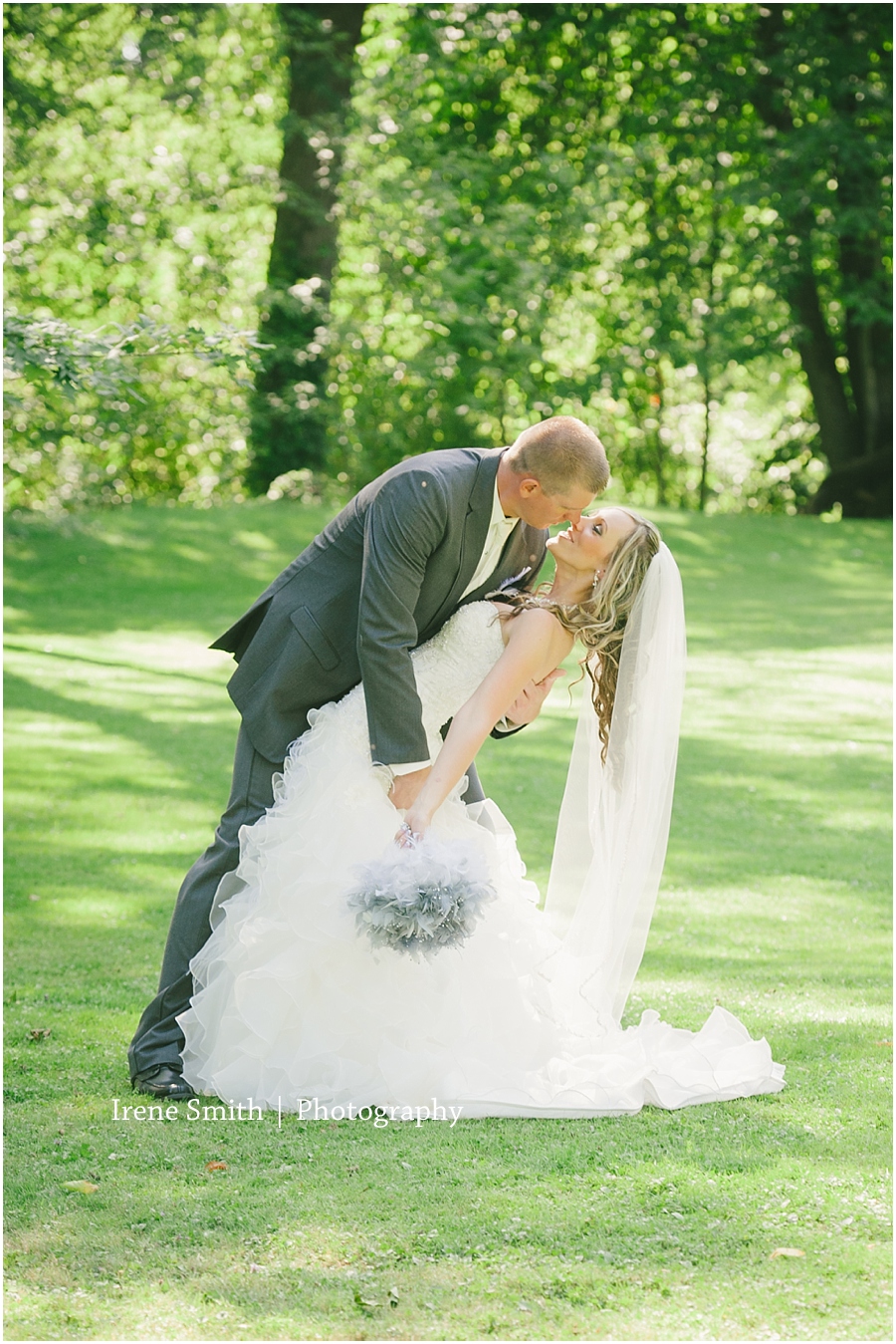 Cambridge Springs-Pennsylvania-Engagement-Wedding-Photography_0014