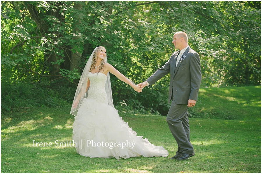 Cambridge Springs-Pennsylvania-Engagement-Wedding-Photography_0016
