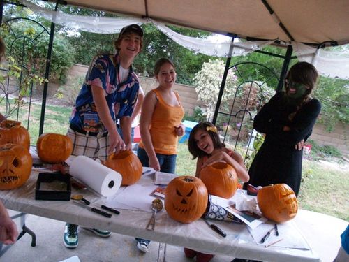 Pumpkin carvers
