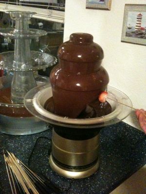 Chocolate fountain