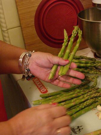 Snap ends off asparagus