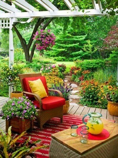 Bright-outdoor-furniture