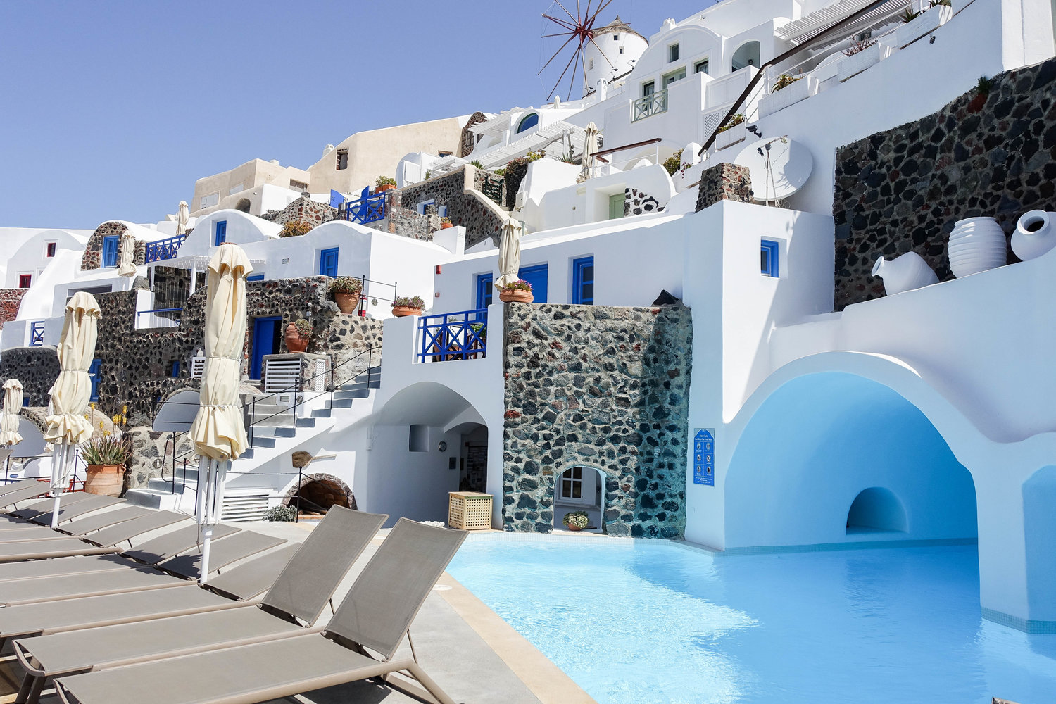 Where To Stay In Santorini Esperas Hotel — The City Sidewalks