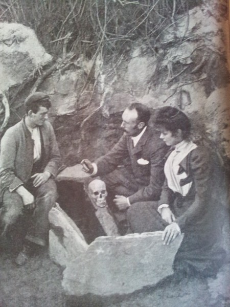 Archaeolgists, Mr and Mrs Mallett at Harlyn Bay, c. 1900 (credit: R. Ashington Bullen, "Harlyn Bay and the Discoveries of its Prehistoric Remains" 1902). 