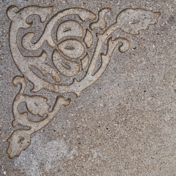 5553 N Clark | details of concrete insets in sidewalk