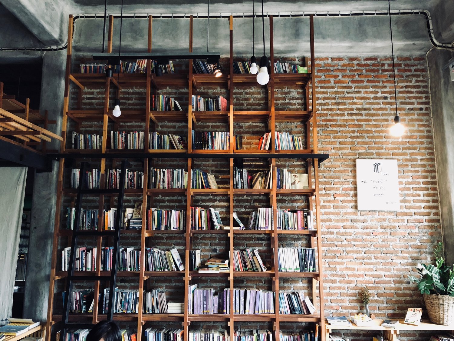The 10 Best Bookshelves You Can Buy Online