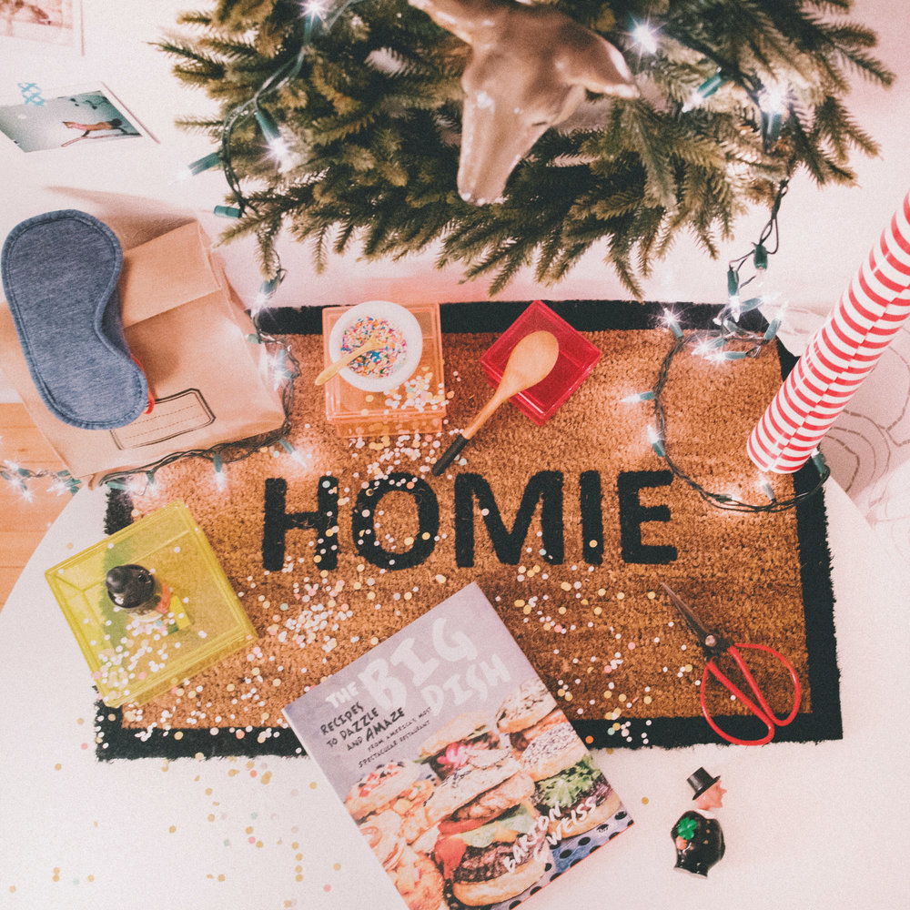 Very welcoming homie doormat by Drake General Store - HOME GIFT IDEAS - THE ULTIMATE GIFT LIST FOR MODERN MEN
