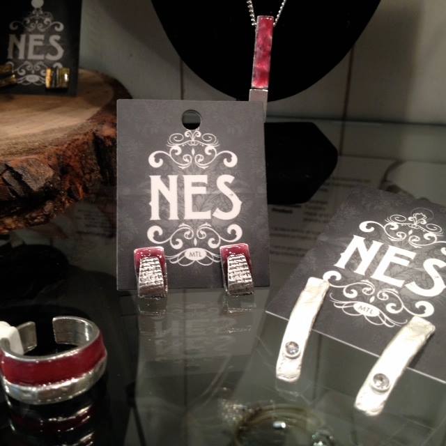 N.E.S. bijoux faits à la main par Sybelle et Nikaline