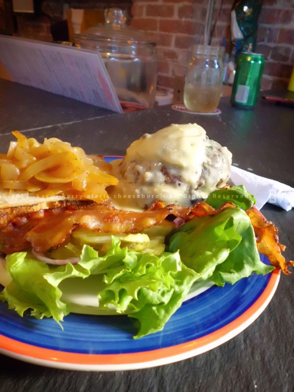 Hobie's Burger | Island Burgers & Shakes