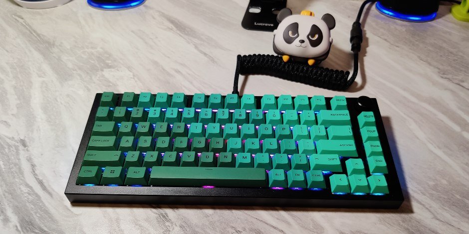 GMMK PRO Keyboard Review: The Most Glorious Keyboard — GameTyrant