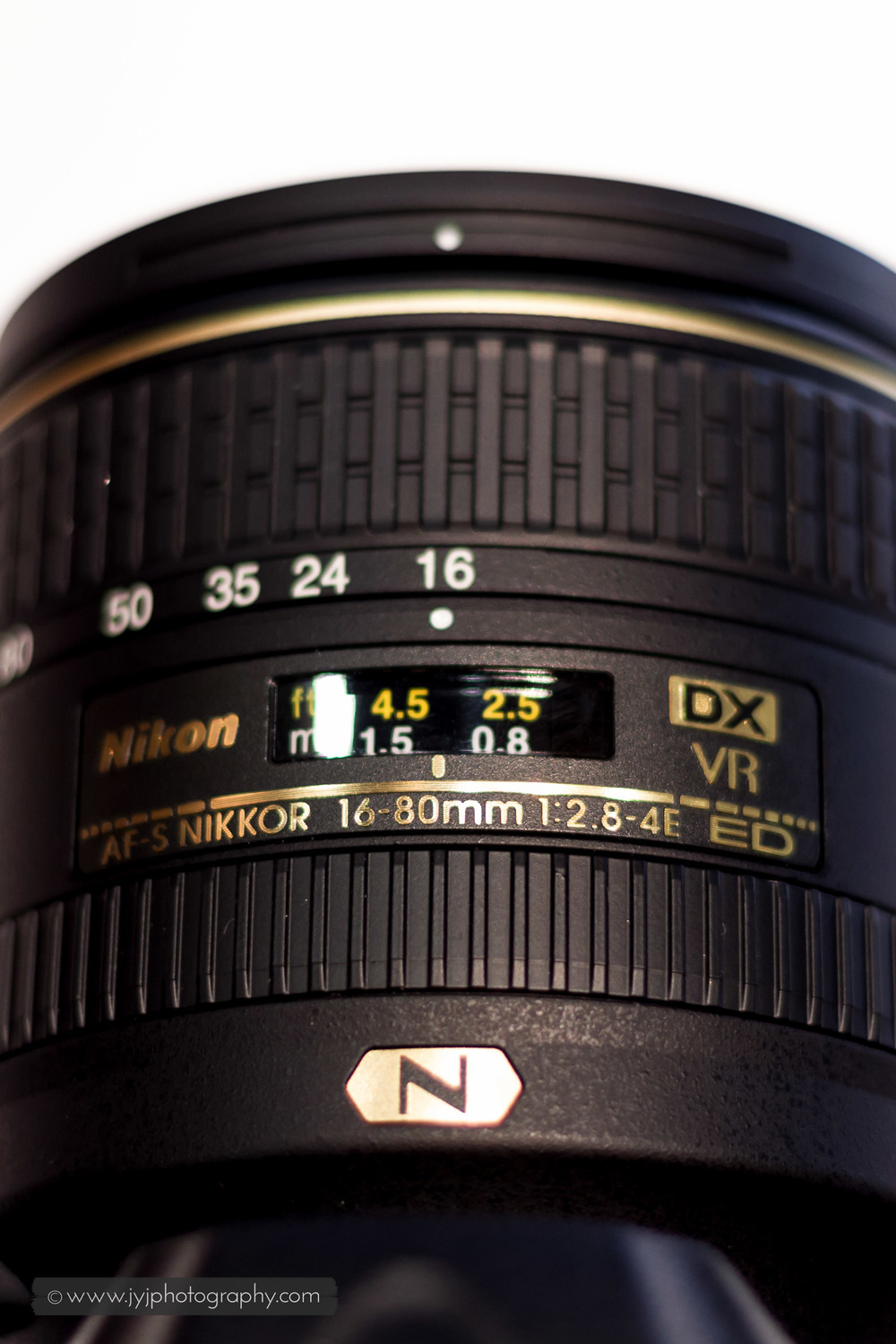  D500's kit lens, Nikkor 16-80mm f/2.8-4E 