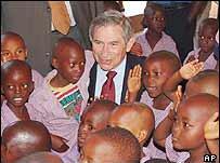 Wolfowitz-with-children2.JPG