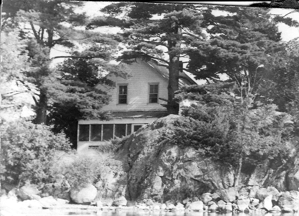 The unspoiled surroundings and Moira Lake's famous fishing brought affluent tourists from Illinois, Ohio, Pennsylvania and New York State, as well as occasional Ontario guests, to Pitts’ Landing.  Photo courtesy Ketcheson Family