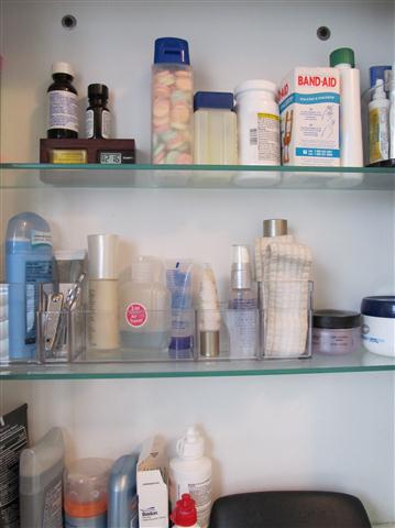 Favorite Container #10: Medicine Cabinet Organizer — That's Neat! Organizing