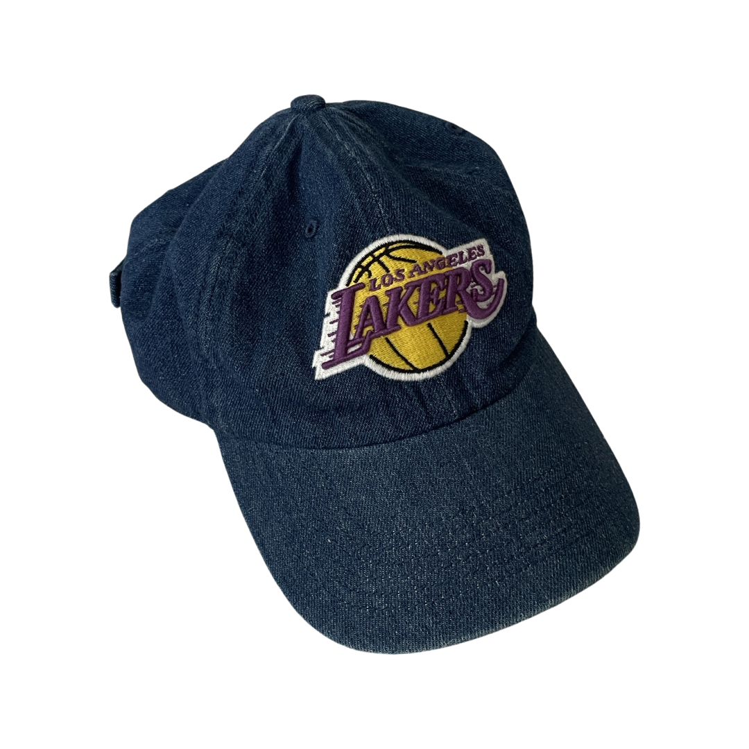 vintage lakers hat