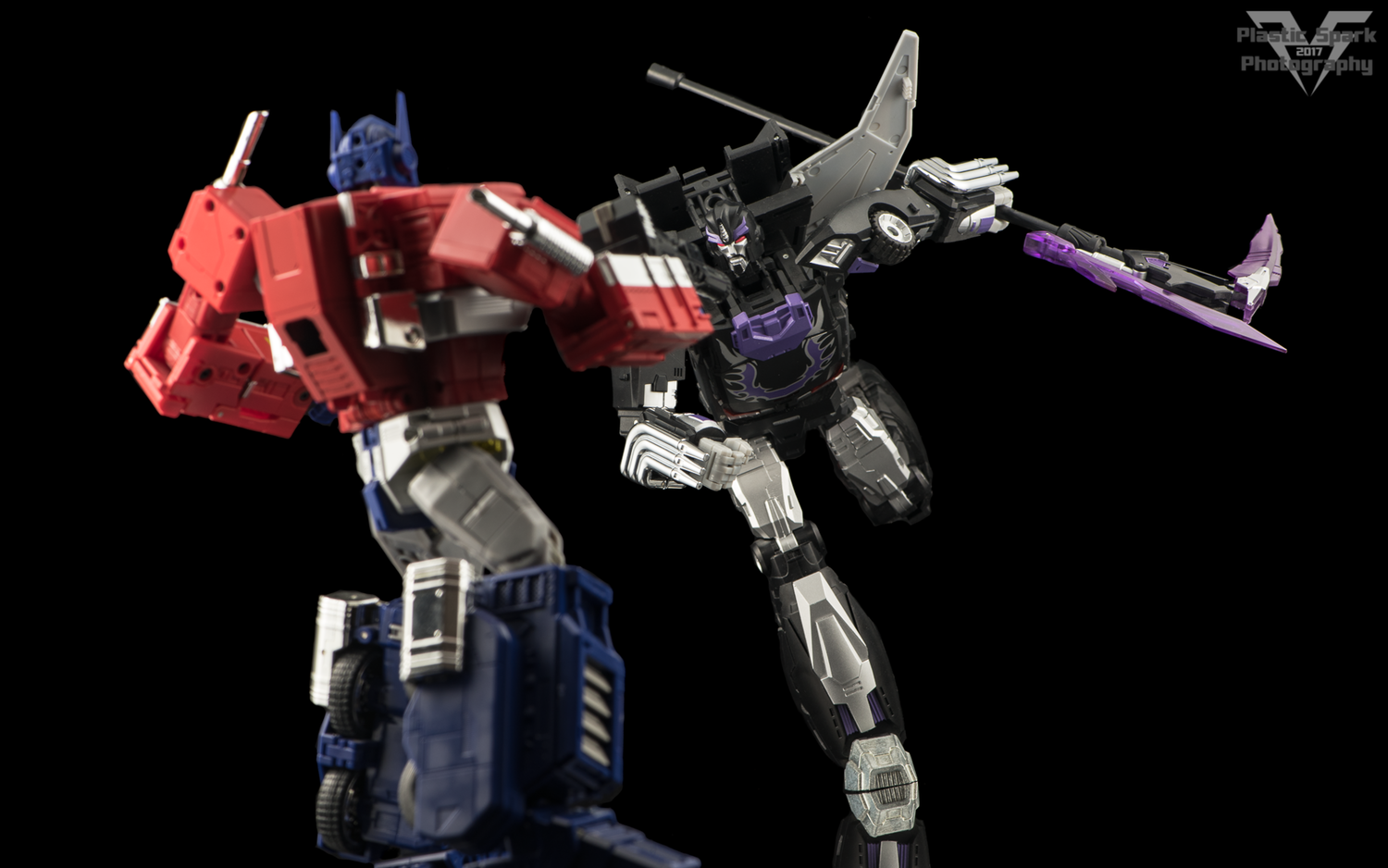 Gallery - DX9 Toys - D06T Terror — Plastic Spark Photography