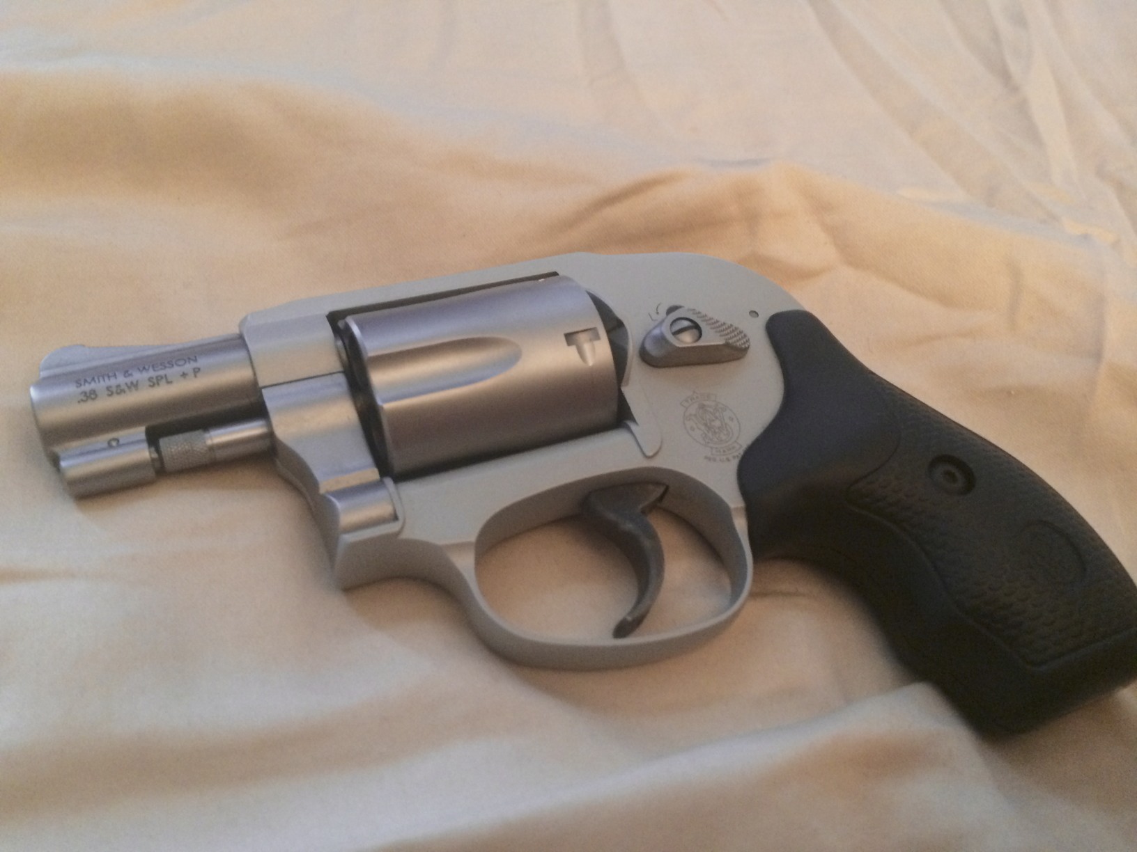 smith-and-wesson-model-638-airweight-1-875-firearms-insider