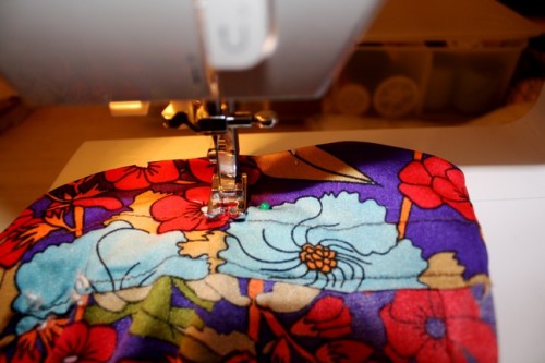 New Dress a Day - DIY - Vintage Dress - Process - Sewing Machine - 172