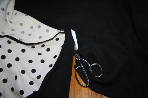 New Dress A Day - DIY - Vintage Dress - Polka Dots - Peplum Dress - Cutting Skirt- 138
