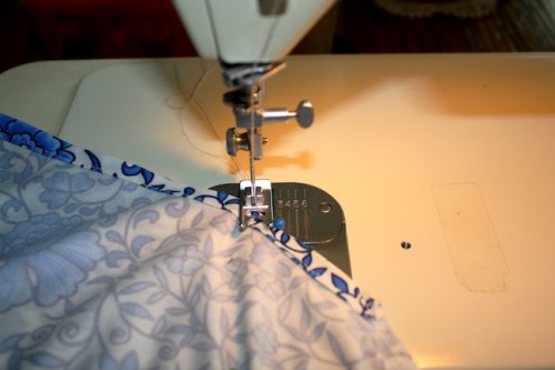New Dress A Day - DIY - Vintage Dress - Sewing Machine - 87