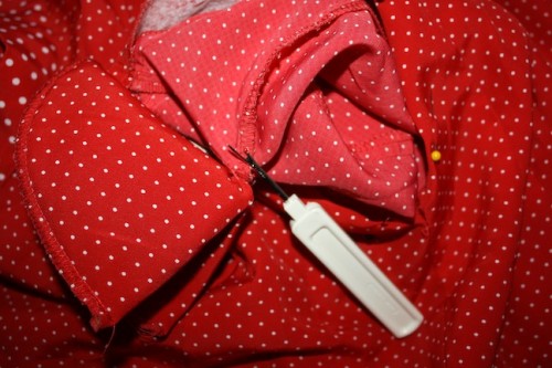 New Dress A Day - DIY - Vintage Polka Dots - Later Pads!!