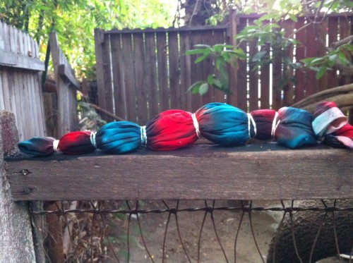  New Dress A Day - DIY - Satchel - Tie Dye - Tulip dyes