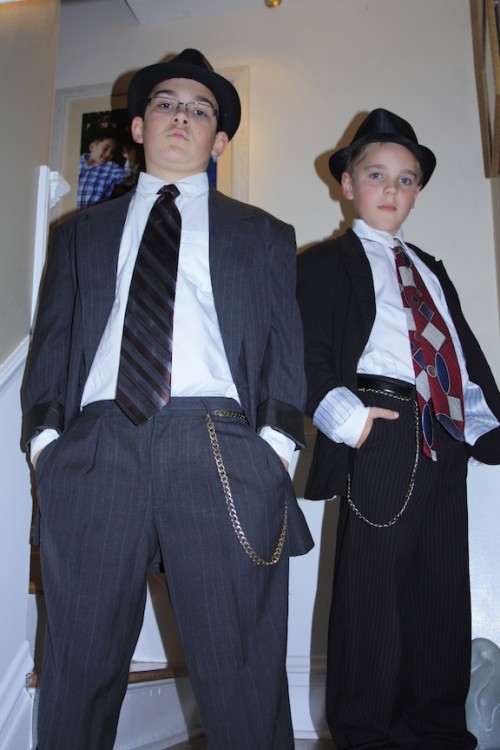 New Dress A Day - DIY Halloween Costume - 30s Gangsters