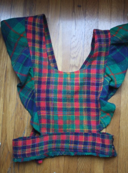 New Dress A Day - DIY - Vintage Plaid Apron