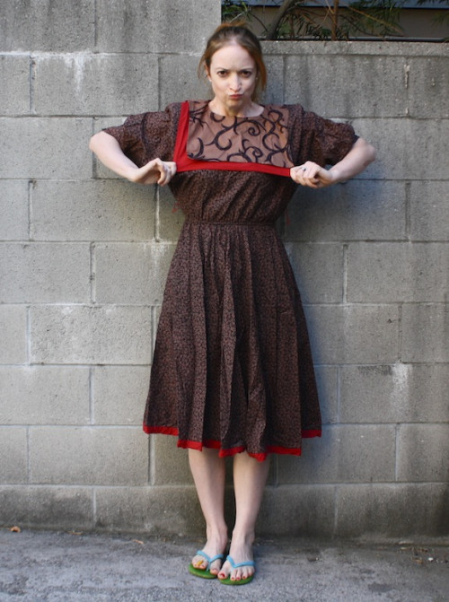 New Dress A Day - DIY - thrift store shopping - vintage brown dress