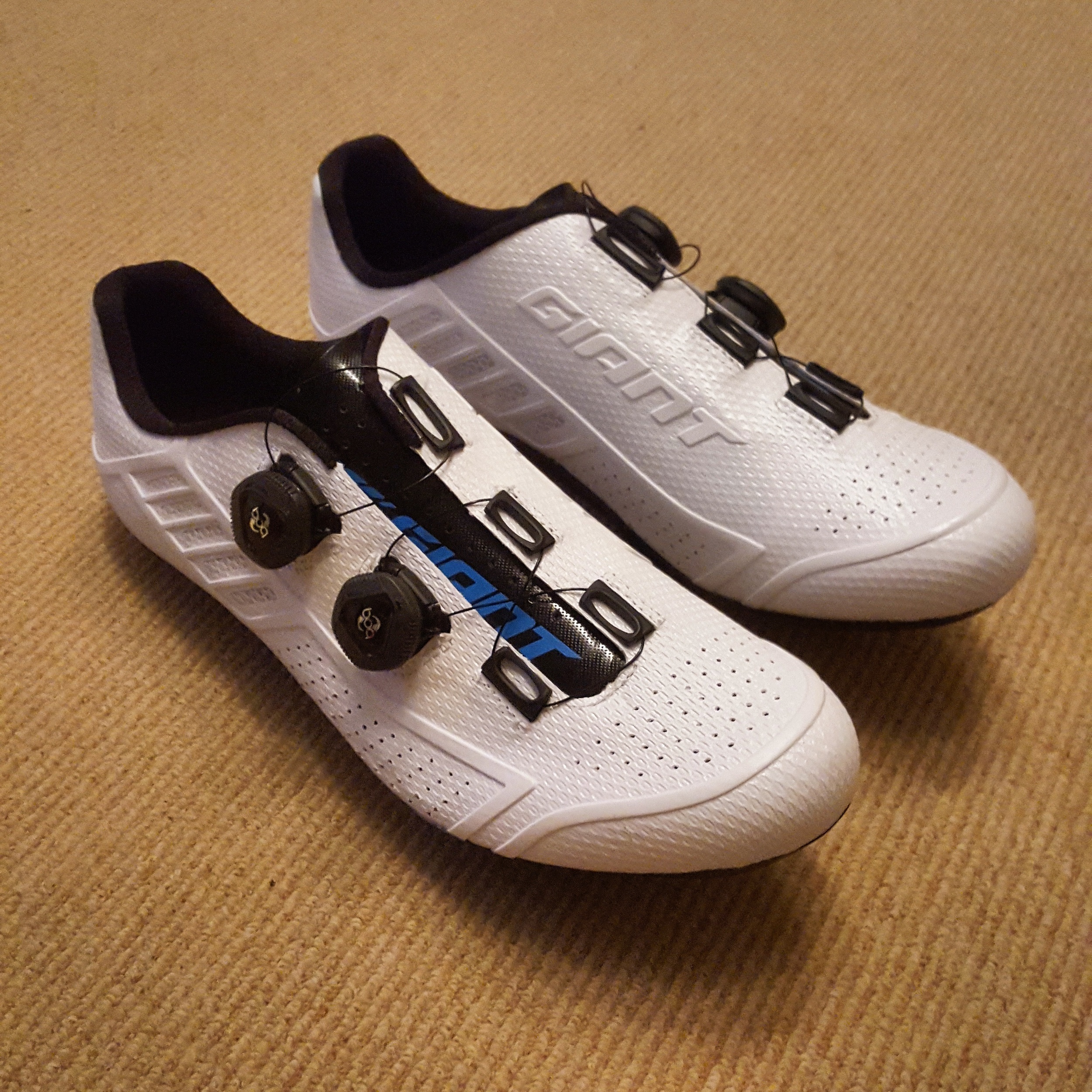 giant cycling shoes