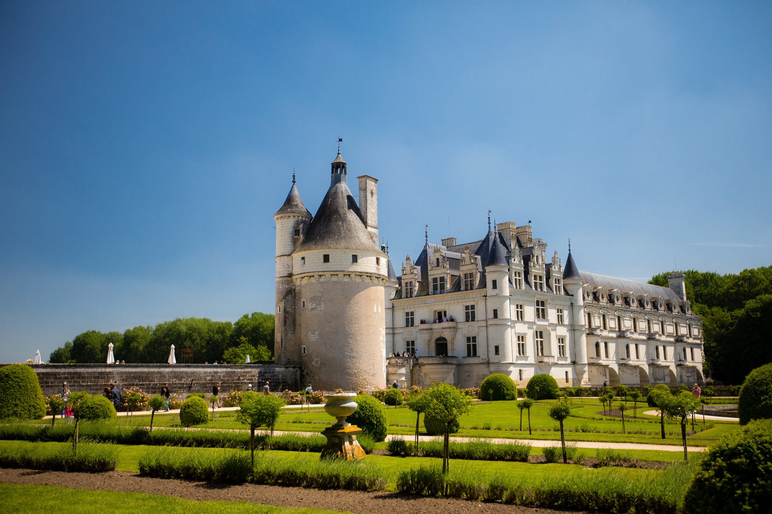 4 Road Trip Ideas in France That Make Renting a Car in Paris Worth It