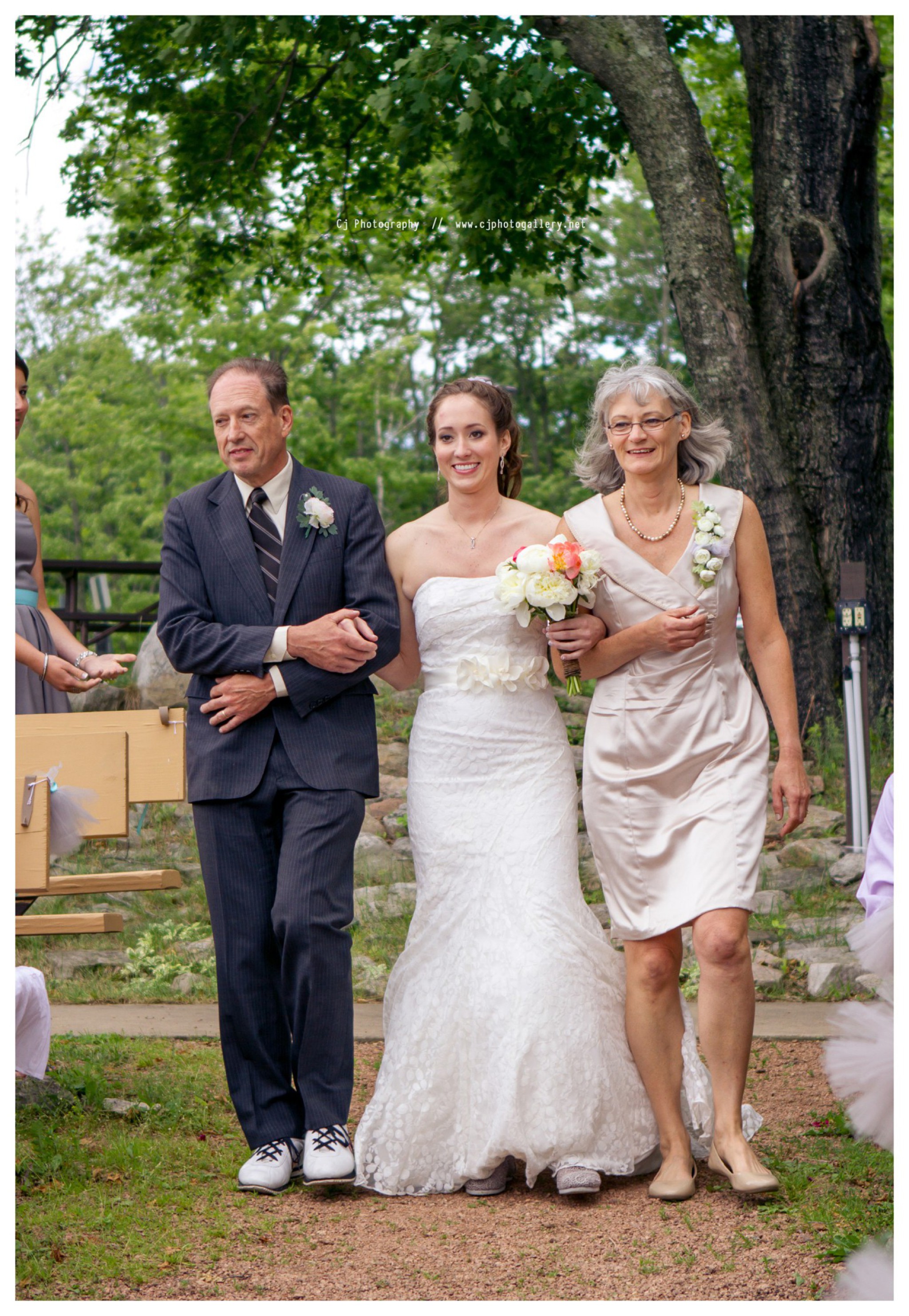 Wausau Wisconsin Wedding Photography - Cj Photography