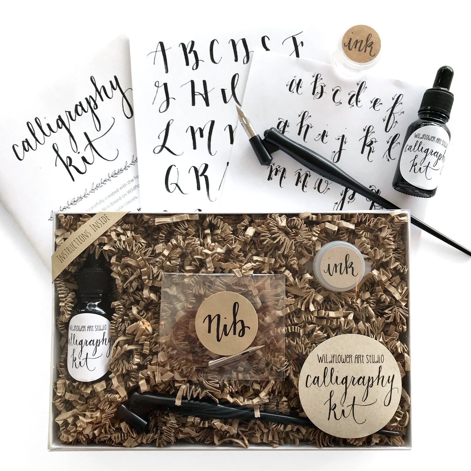 Caligraphy Alphabet Book: Left-Handed Calligraphy Set For